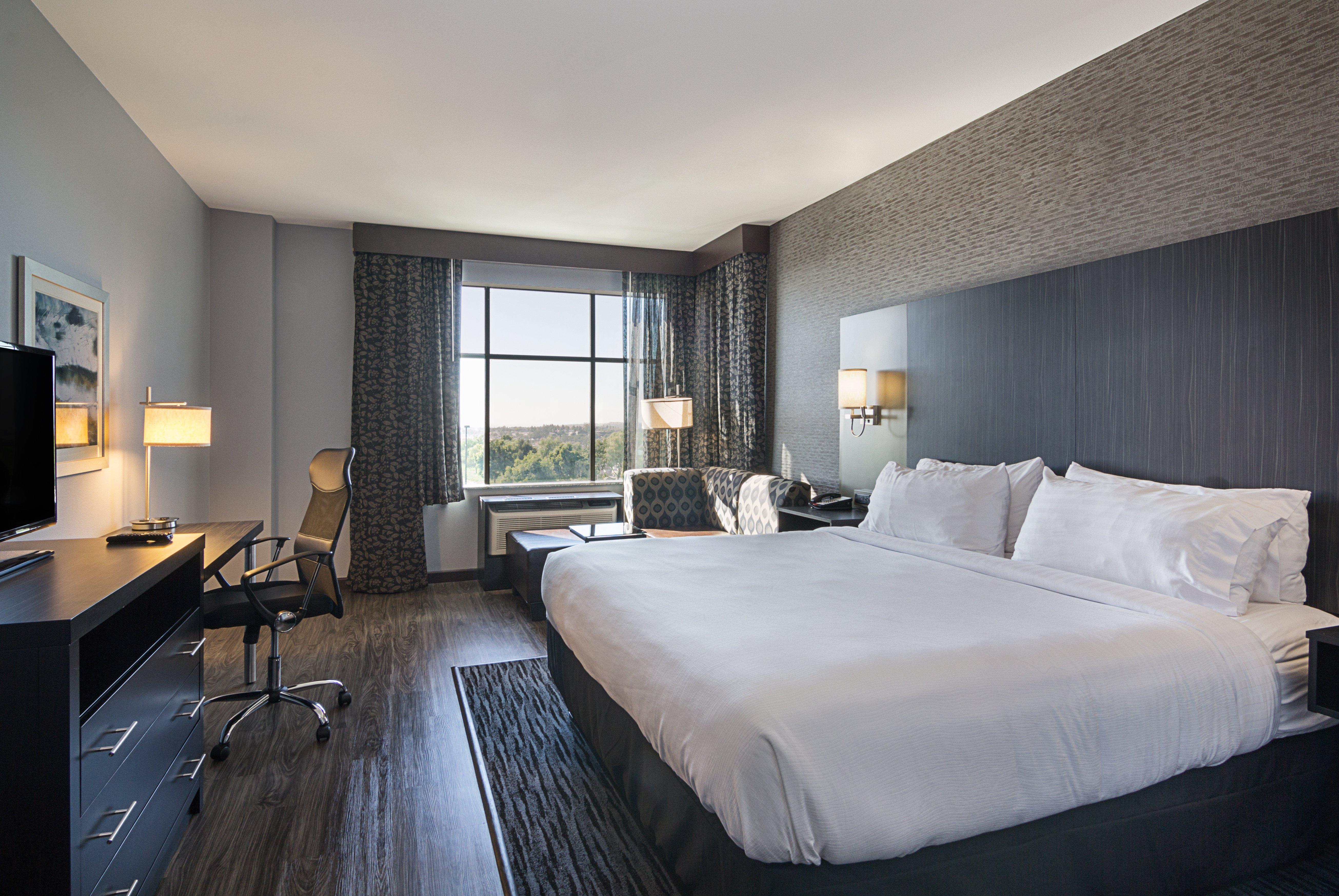 Holiday Inn Hotel & Suites Silicon Valley - Milpitas By Ihg מראה חיצוני תמונה