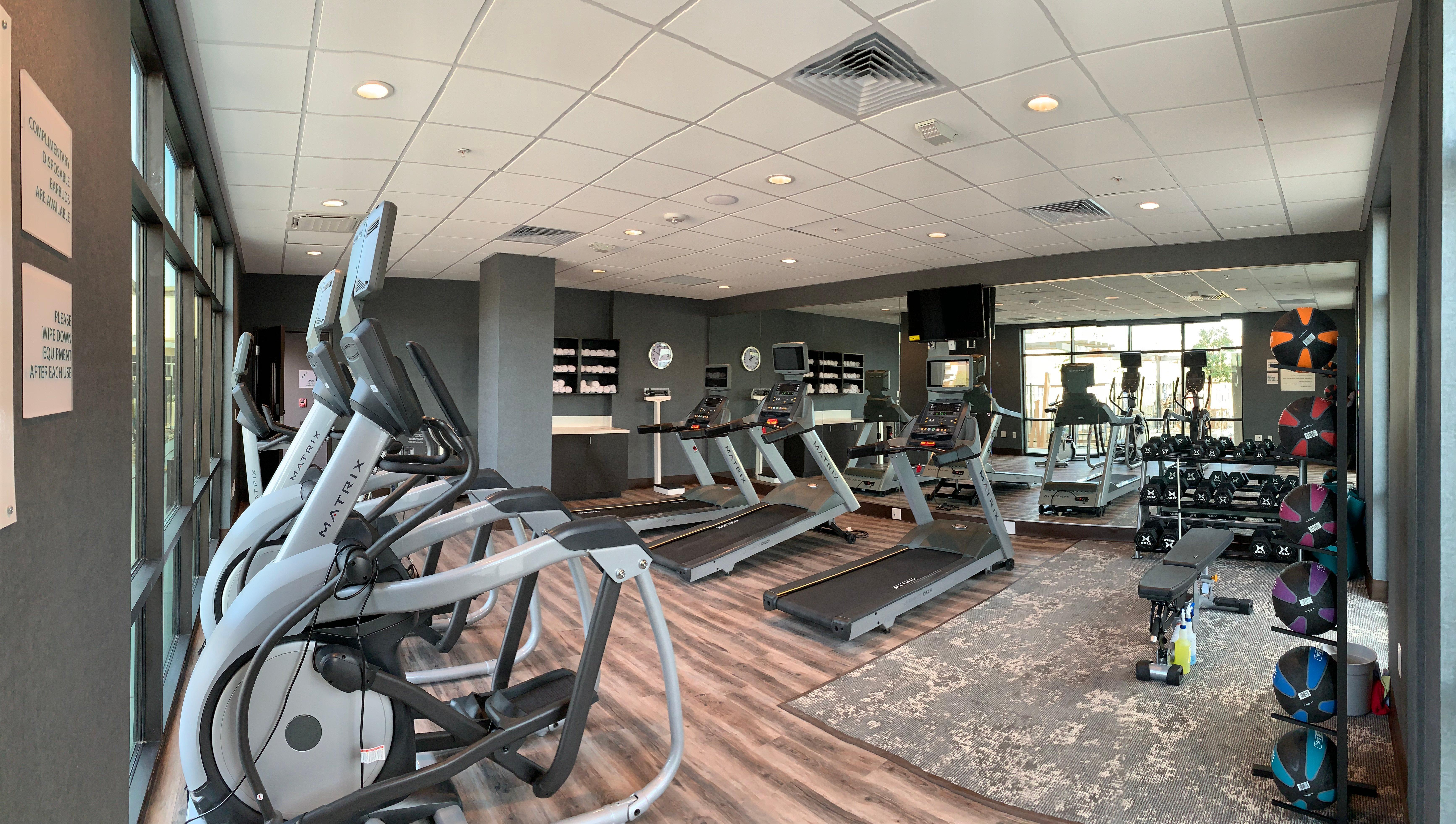 Holiday Inn Hotel & Suites Silicon Valley - Milpitas By Ihg מראה חיצוני תמונה